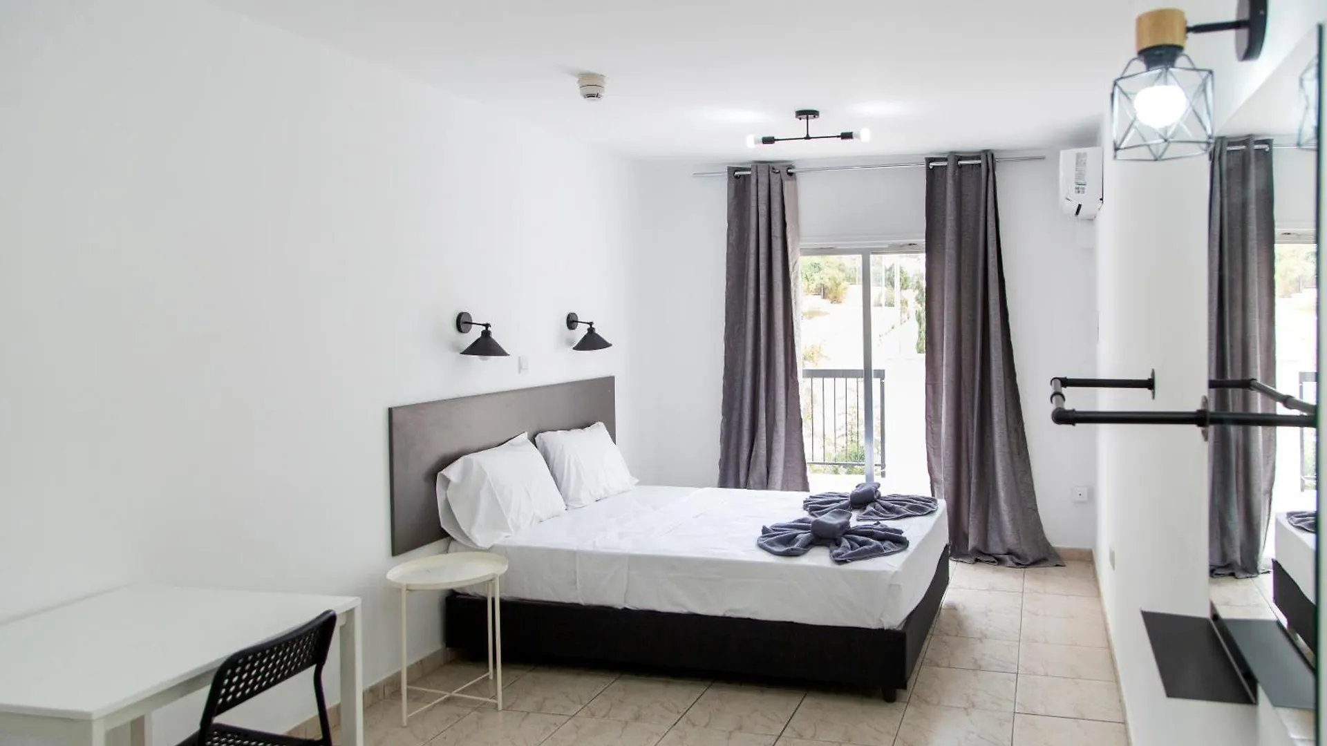 ** Aparthotel Summer'S Hotel Apartments Agia Napa Cyprus