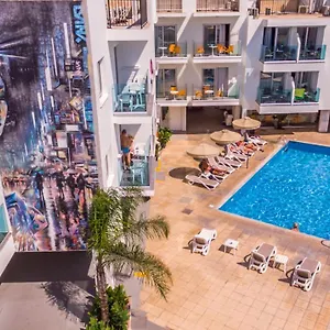A Maos *** Ayia Napa