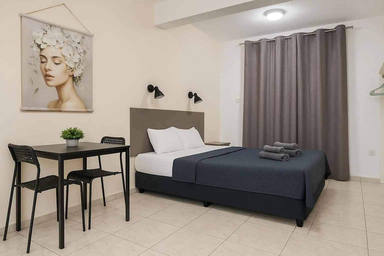 Summer\'S Hotel Apartments contacts